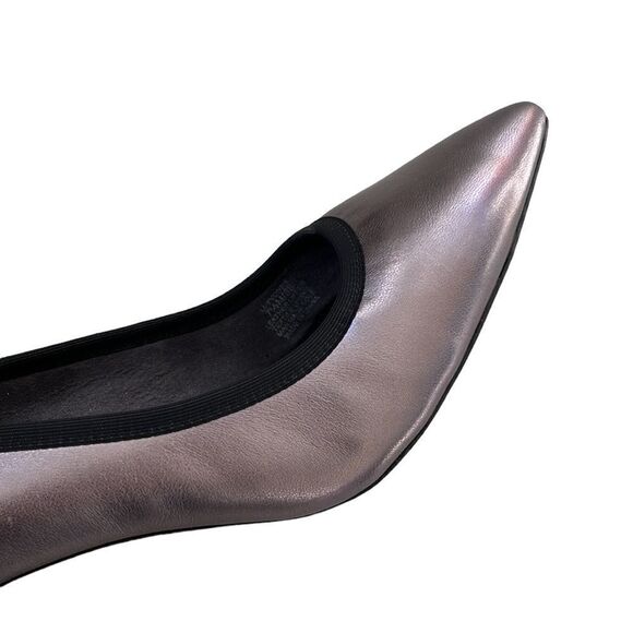 Like New LOGO Lori Goldstein Leather Heels - Picture 5 of 7